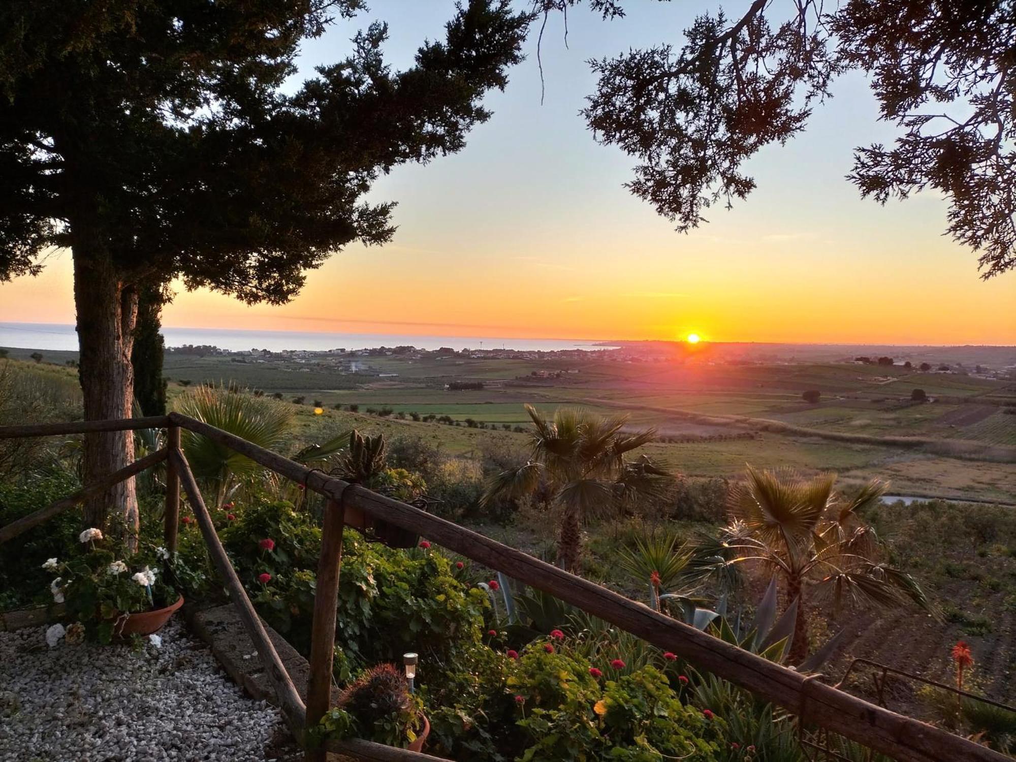 מנפי Casa Panoramica Tra Mare E Natura מראה חיצוני תמונה